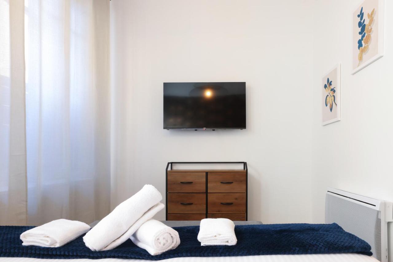N1 Des Etudes Cosy Duplex Netflix Balcon Conciergeriedamecarcas Apartment Carcassonne Exterior photo